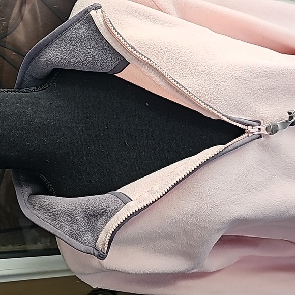 Pink pullover jacket - Picture 3 of 8